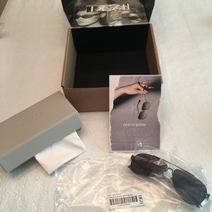 DEZI sunglasses Topshelf (new) Black/Dark Smoke